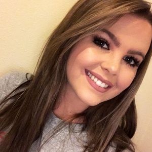 Meet your Posher, Savannah